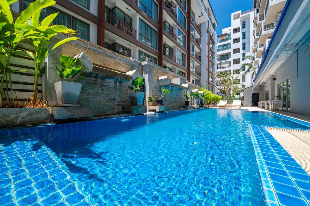 20 โรงแรมพัทยา ราคาประหยัดเริ่มหลักร้อยถึงพันต้นๆ เดินทางสะดวก สวยน่านอน อัปเดตใหม่ 2569