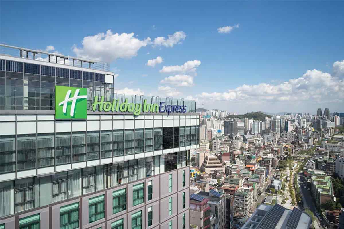 Holiday-Inn-Express-Seoul-Hongdae-By-IHG1