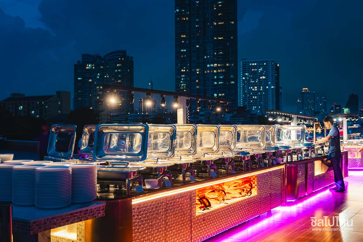 10 คำถามยอดฮิต ล่องเรือดินเนอร์ชมงานประดับไฟ วิจิตรเจ้าพระยา 2568