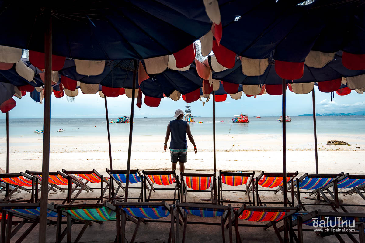 ล่องเรือโจรสลัด Lord Black Pearl เที่ยวเกาะล้าน เกาะสาก รวมกิจกรรมทางน้ำ และบุฟเฟ่ต์ซีฟู้ด