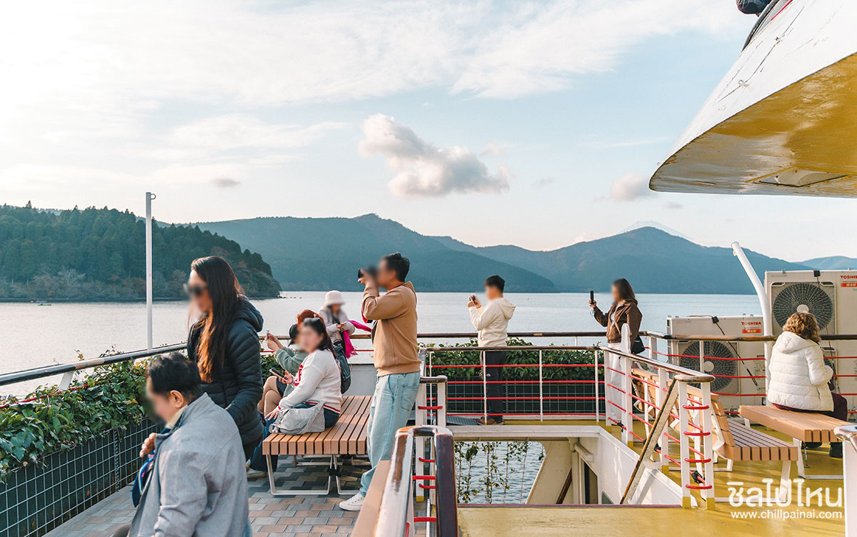 เที่ยวญี่ปุ่นกับทัวร์ 5 วัน 3 คืน เที่ยวโตเกียว ฟูจิ คามาคูระ ฮาโกเน่ ชมใบไม้แดง