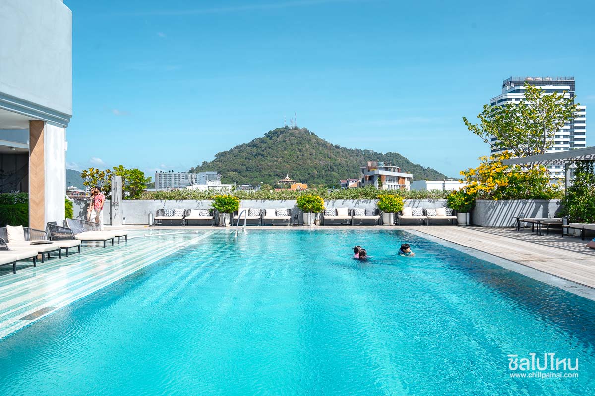 20 ที่พักภูเก็ตสำหรับครอบครัว มีห้องแฟมิลี่ สระว่ายน้ำ และคิดส์คลับ อัปเดตใหม่รับปี 2569