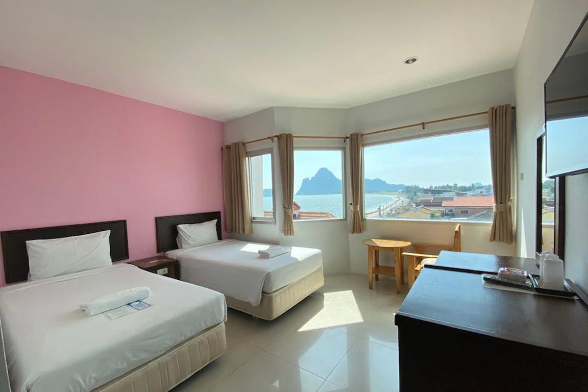 5_PrachuapBeachHotel