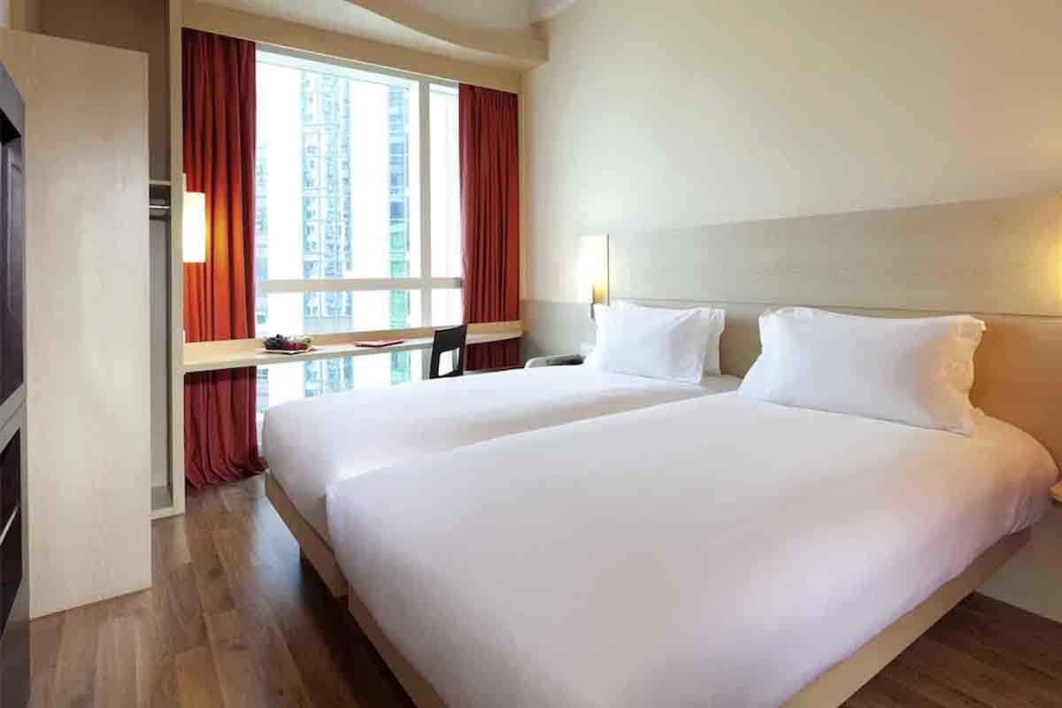 Ibis-Hong-Kong-Central-and-Sheung-Wan-Hotel