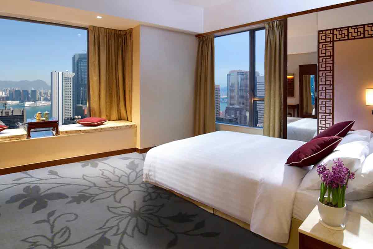 Lan-Kwai-Fong-Hotel-at-Kau-U-Fong