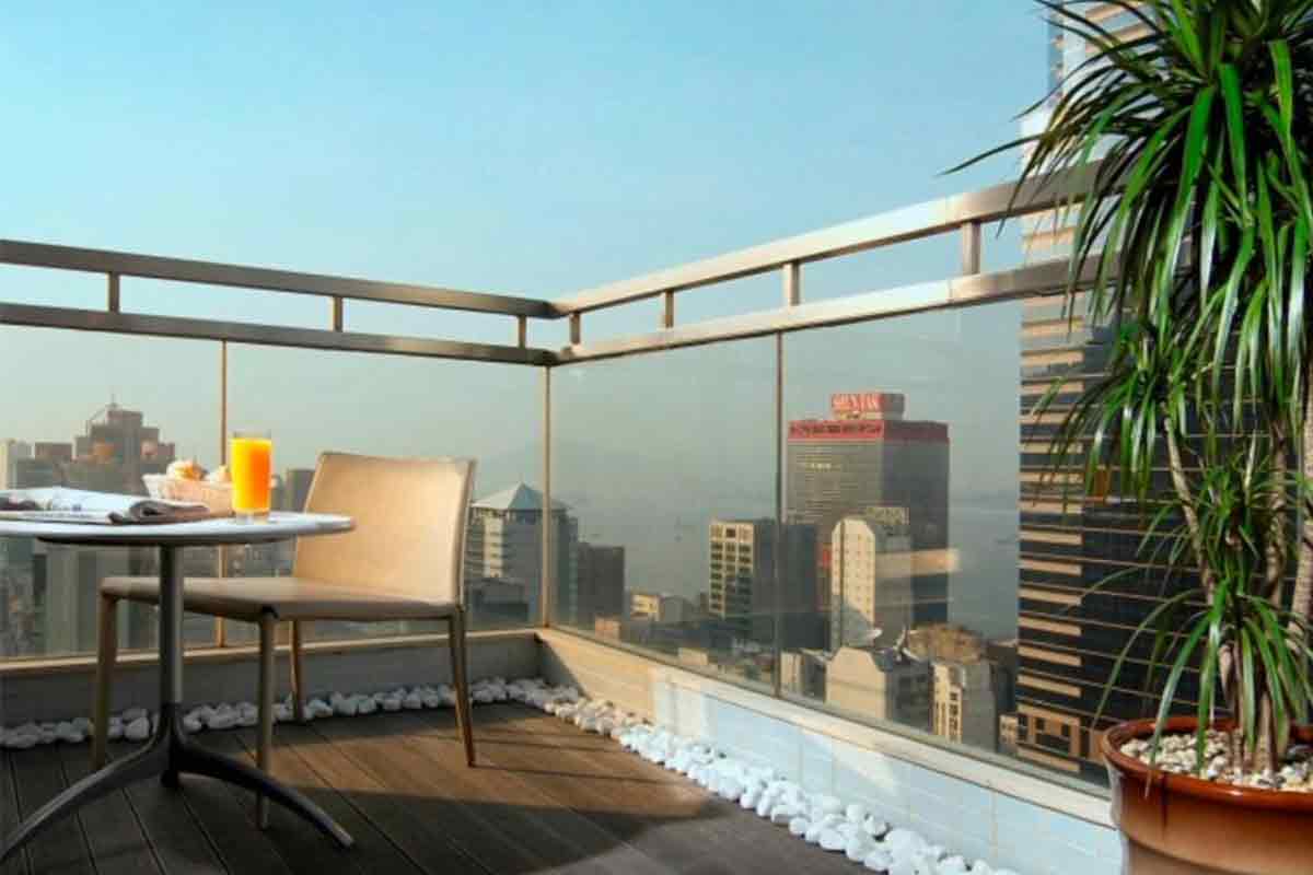 Lan-Kwai-Fong-Hotel-at-Kau-U-Fong1