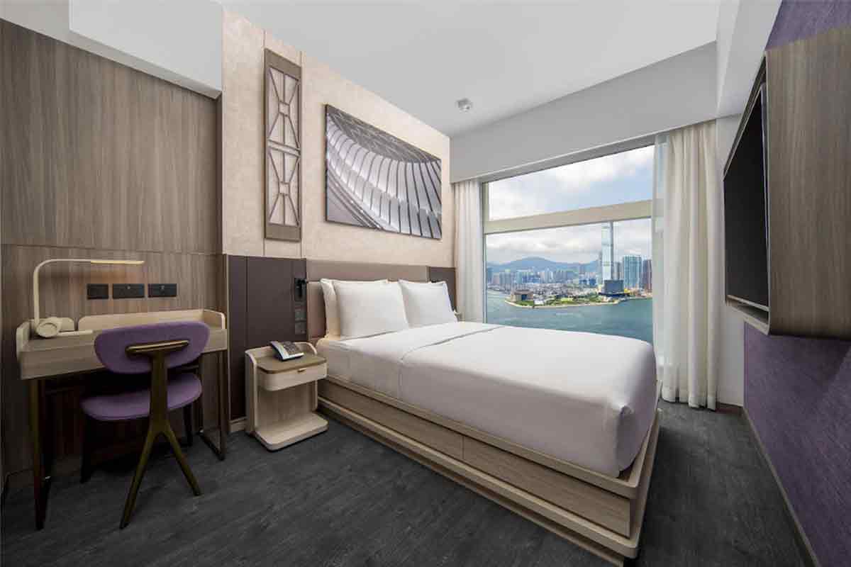 Motto-by-Hilton-Hong-Kong-SoHo