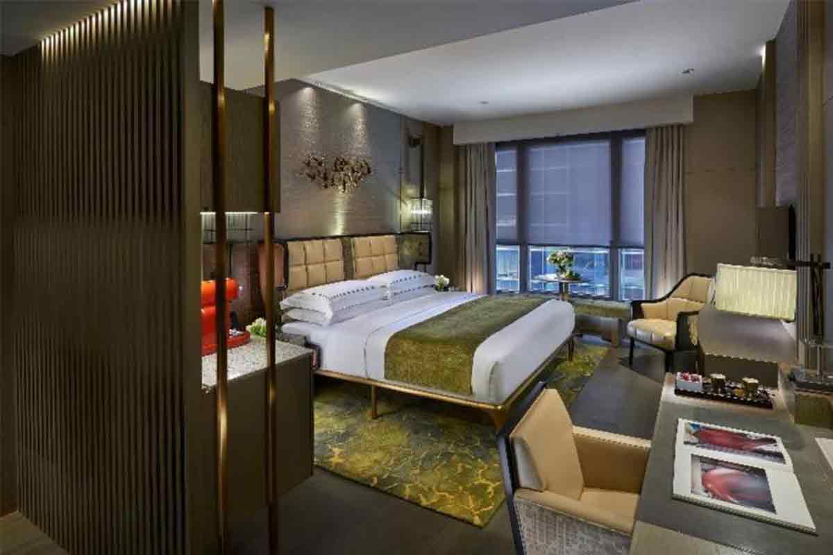 The-Landmark-Mandarin-Oriental-Hong-Kong-