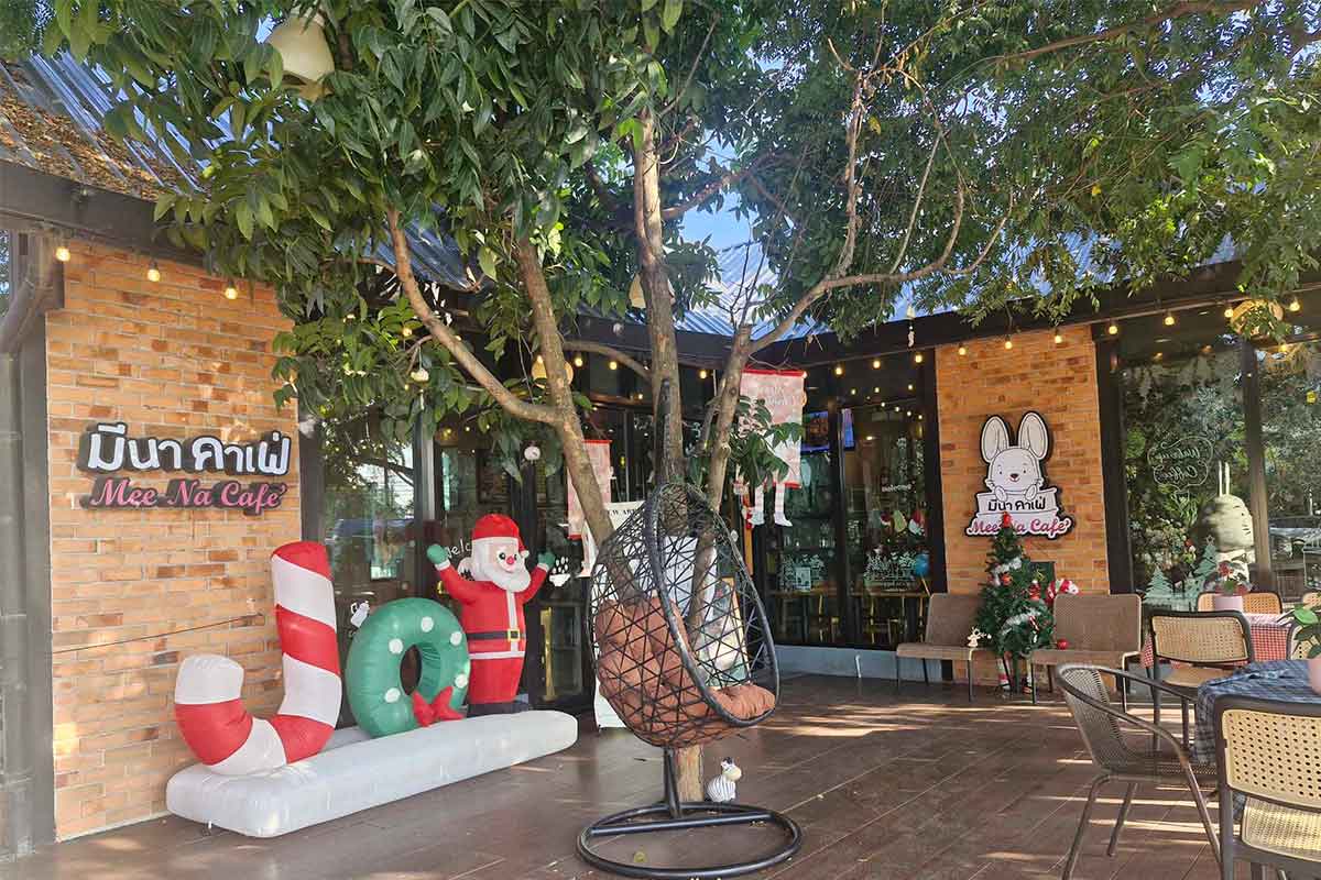 Mee-Na-Cafe-Saraburi
