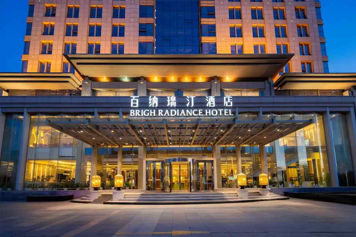 Brigh-Radiance-Hotel-Yantai1