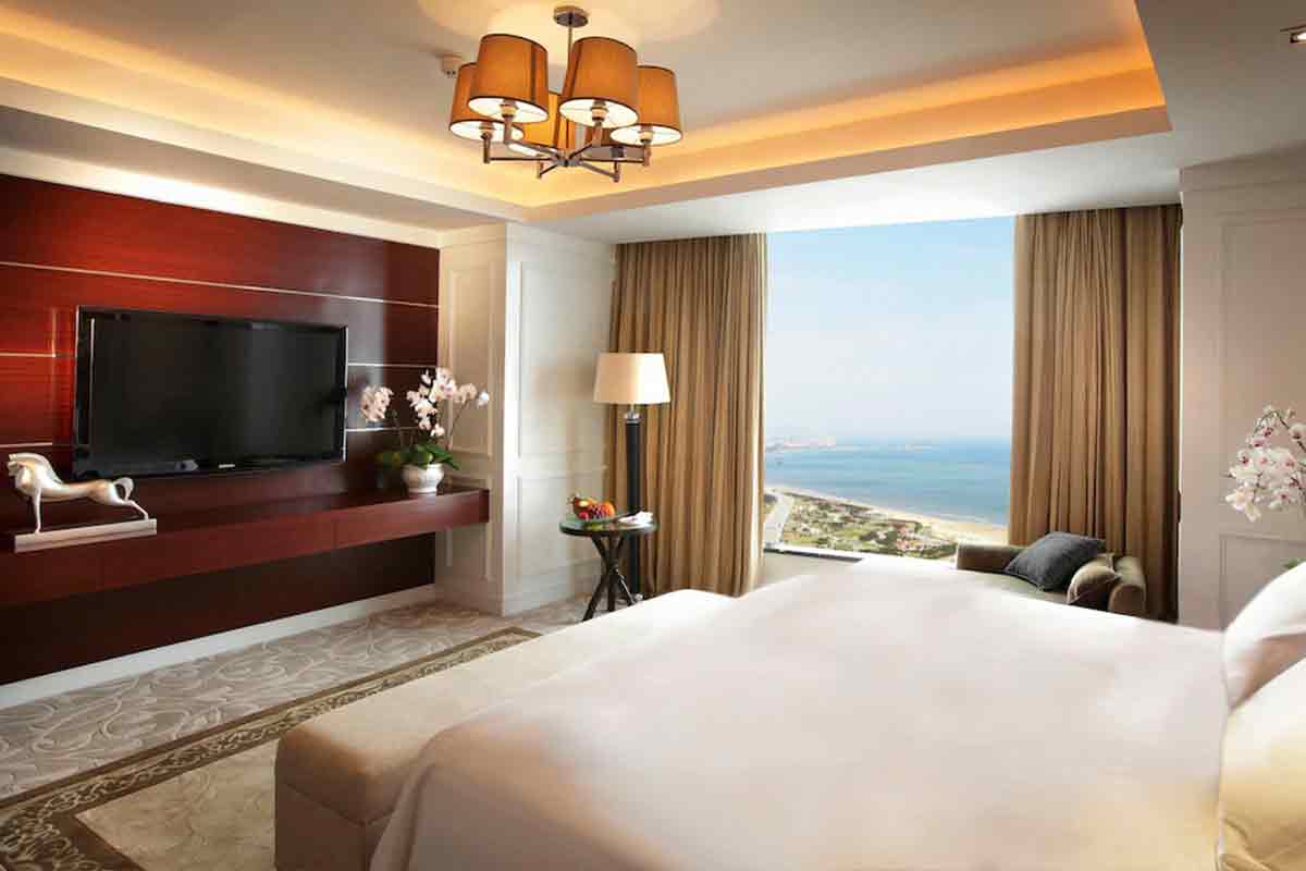 Crowne-Plaza-Yantai1