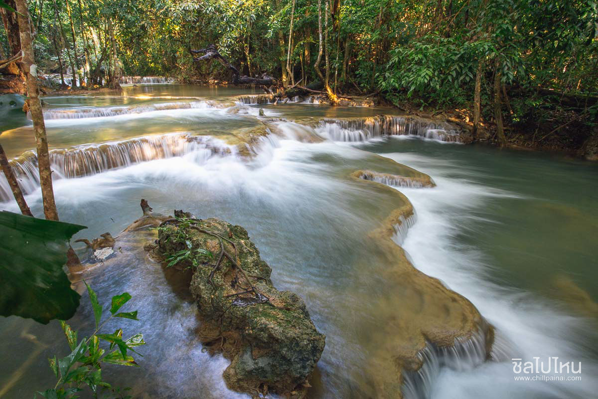 Huai Mae Khamin Waterfall2