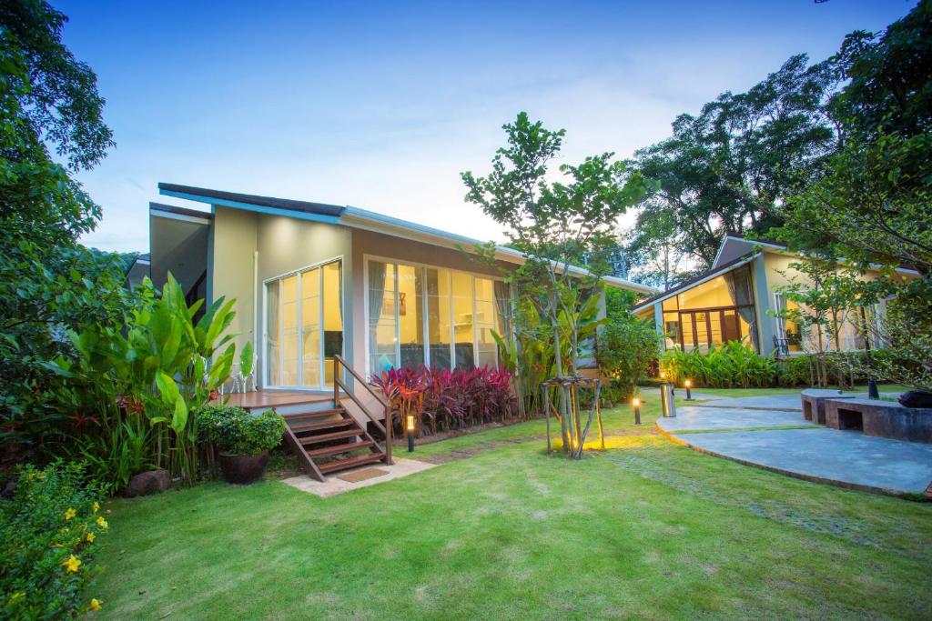 20 ที่พักเขาใหญ่ นครราชสีมา ต้อนรับสัตว์เลี้ยง หมา แมวพักได้ อัปเดตใหม่ 2569