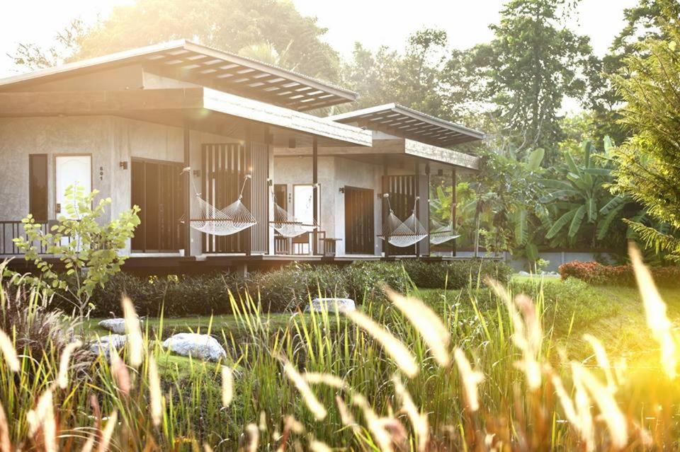 20 ที่พักเขาใหญ่ นครราชสีมา ต้อนรับสัตว์เลี้ยง หมา แมวพักได้ อัปเดตใหม่ 2569