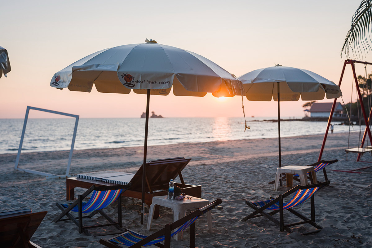 20 ที่พักริมทะเลระยอง วิวปัง ติดหาด เดินไม่กี่ก้าวถึงทะเล อัปเดตใหม่ 2569