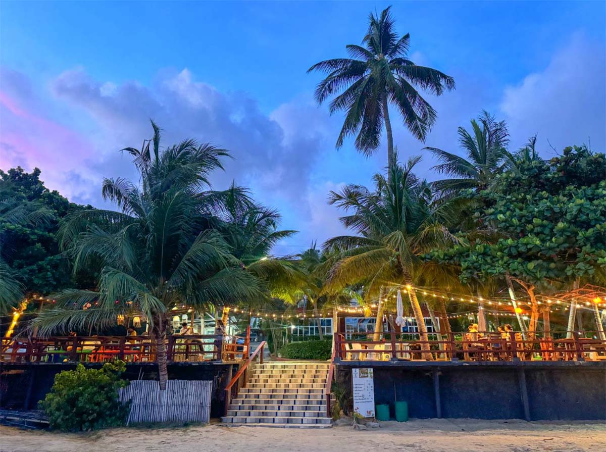 20 ที่พักริมทะเลระยอง วิวปัง ติดหาด เดินไม่กี่ก้าวถึงทะเล อัปเดตใหม่ 2569