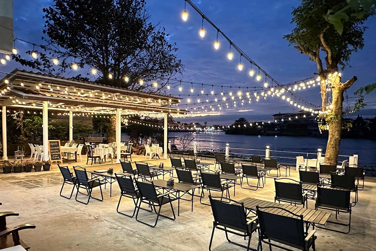 Wealthy_Home_Cafe_Ayutthaya2