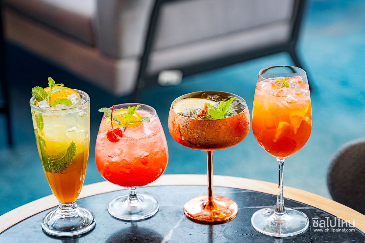 Holiday_Inn_Suites_Siracha_65