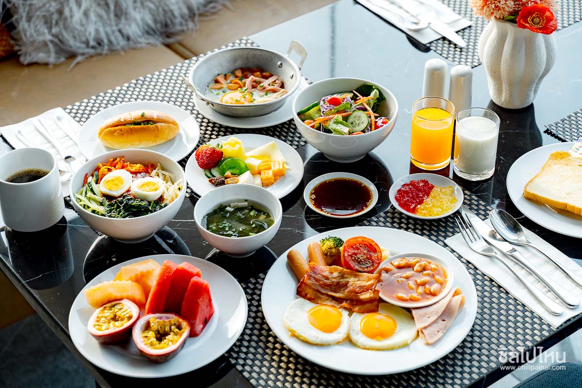 Holiday_Inn_Suites_Siracha_68