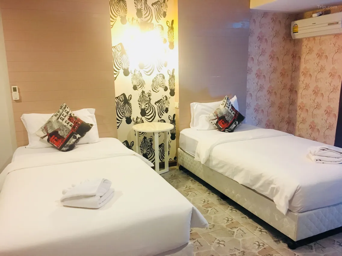 20 ที่พักใกล้หาดแหลมเจริญ ระยอง ที่จัดคอนเสิร์ต Rock on the Beach เดินทางไปดูคอนเสิร์ตสะดวก