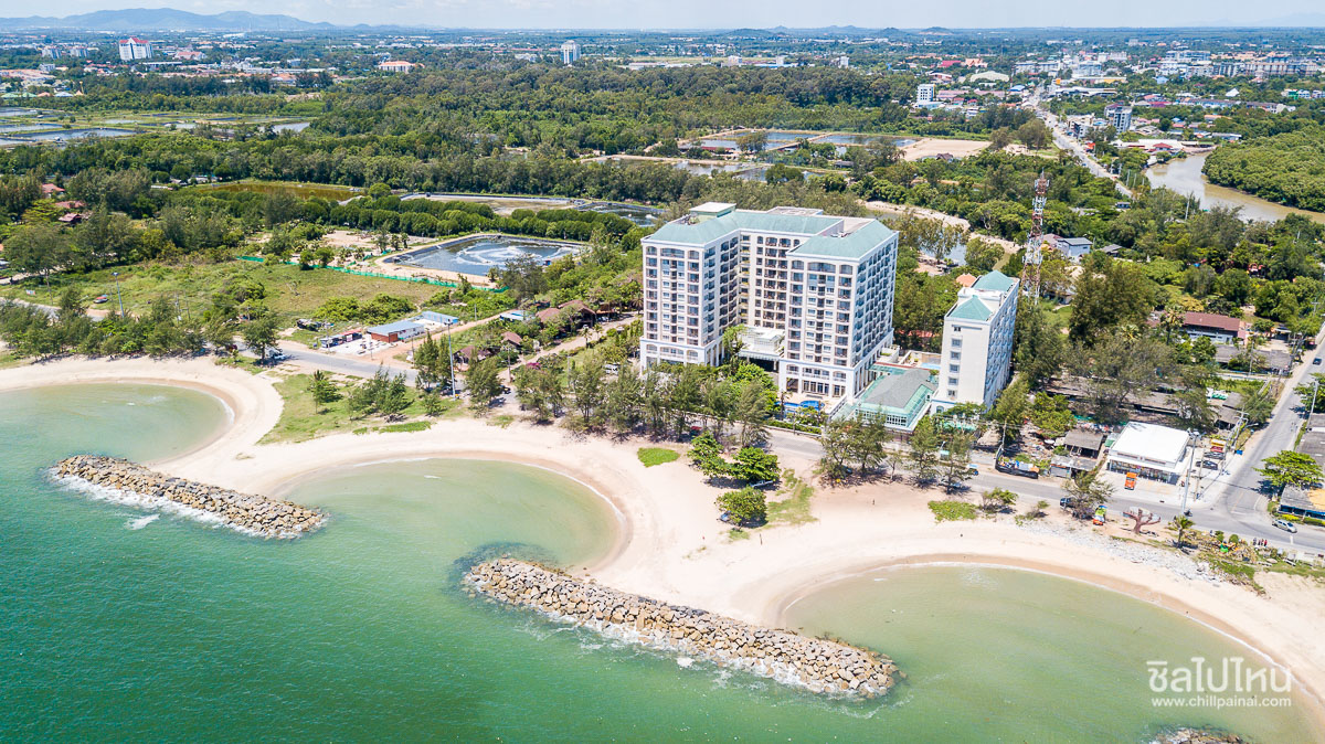 20 ที่พักใกล้หาดแหลมเจริญ ระยอง ที่จัดคอนเสิร์ต Rock on the Beach เดินทางไปดูคอนเสิร์ตสะดวก