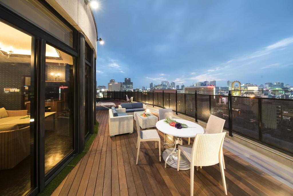 20 โรงแรมนัมบะ โอซาก้า มีห้องใหญ่สำหรับครอบครัว ใกล้โดทงโบริ และสถานีรถไฟ อัปเดตใหม่ 2569