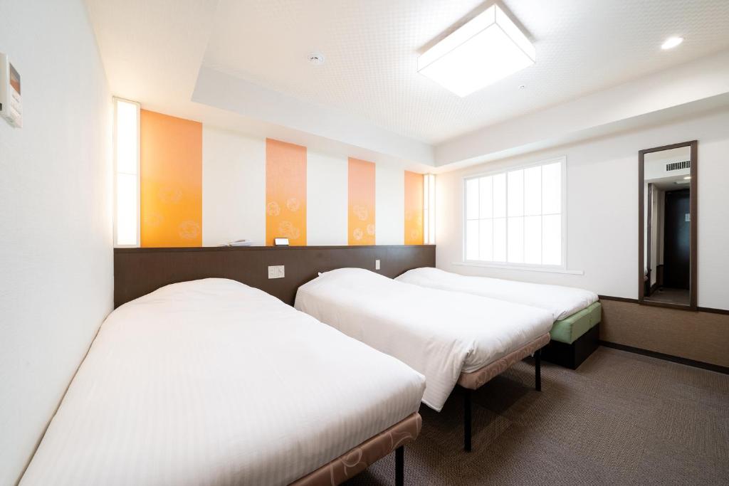 20 โรงแรมชินจูกุ โตเกียว ใกล้สถานีรถไฟ ห้องใหญ่สำหรับครอบครัว เอาใจสายช้อปปิ้ง อัปเดตใหม่ 2569