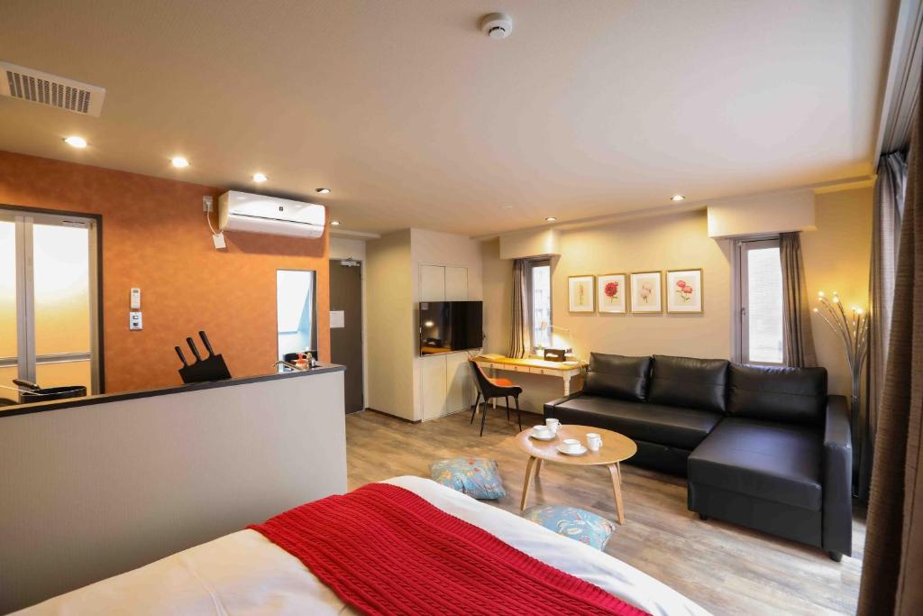 20 โรงแรมชินจูกุ โตเกียว ใกล้สถานีรถไฟ ห้องใหญ่สำหรับครอบครัว เอาใจสายช้อปปิ้ง อัปเดตใหม่ 2569