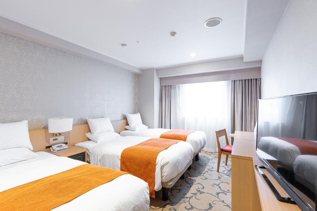 20 โรงแรมชินจูกุ โตเกียว ใกล้สถานีรถไฟ ห้องใหญ่สำหรับครอบครัว เอาใจสายช้อปปิ้ง อัปเดตใหม่ 2569