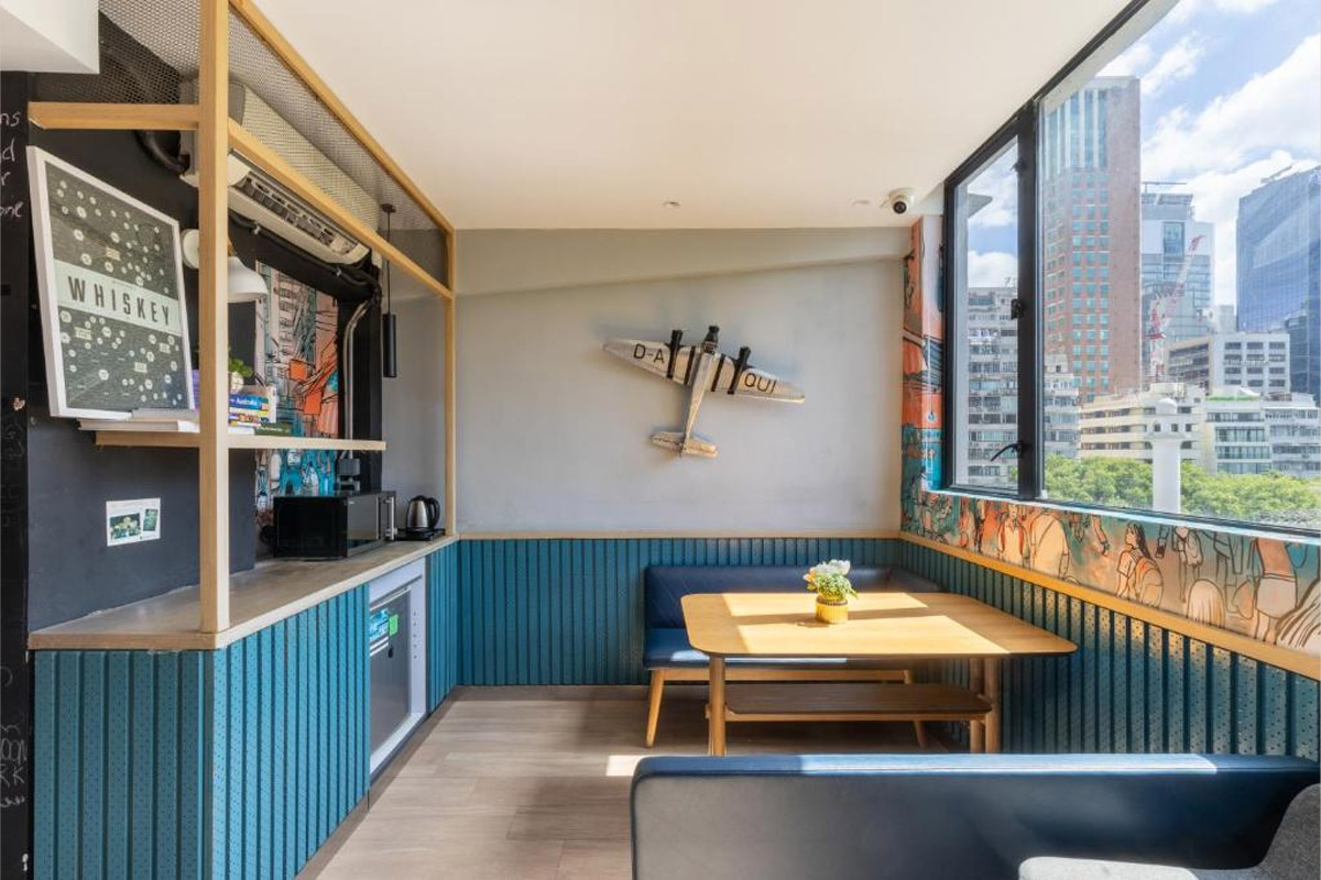 Atlas Guest House & Backpackers Hong Kong, Budget Hostel Tsim Sha Tsui, Affordable Backpackers Stay Kowloon, Cheap Stay Near MTR_1