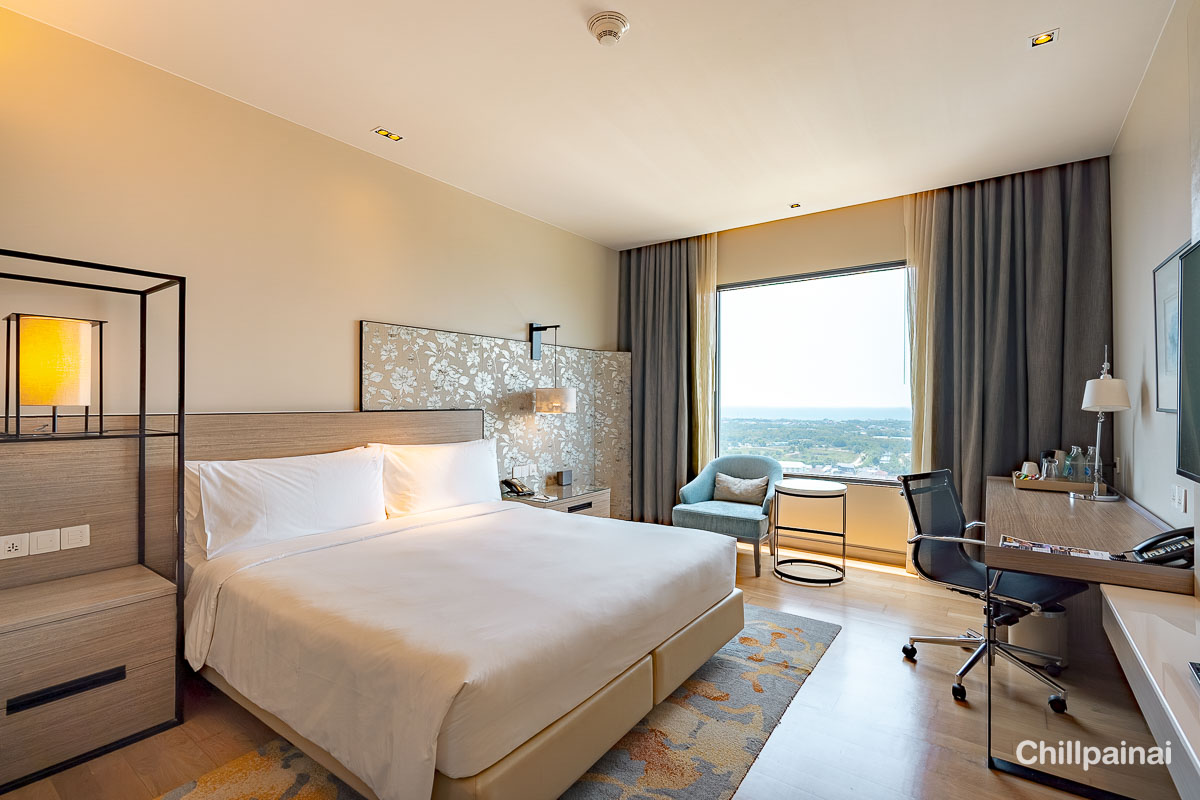 Holiday_Inn_Suites_Rayong_35