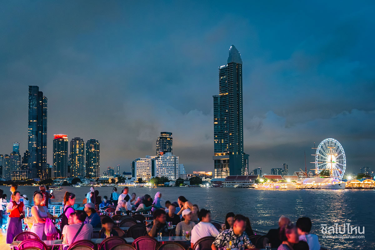 One Day Trip กรุงเทพ จัดเต็ม! ตะลุยโลกไดโนเสาร์ เล่น Skyflyers ปิดวันด้วยดินเนอร์ล่องเรือสุดโรแมนติกที่ Asiatique