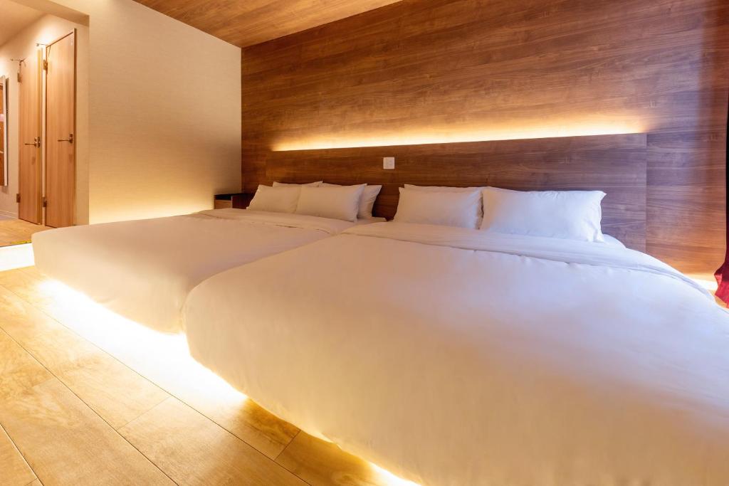 20 โรงแรมอาซากุสะ โตเกียว ย่านสุดฮิตของคนไทย ใกล้สถานีรถไฟ ใกล้วัดเซ็นโซจิ มีห้องใหญ่สำหรับครอบครัวอัปเดตใหม่ 2569