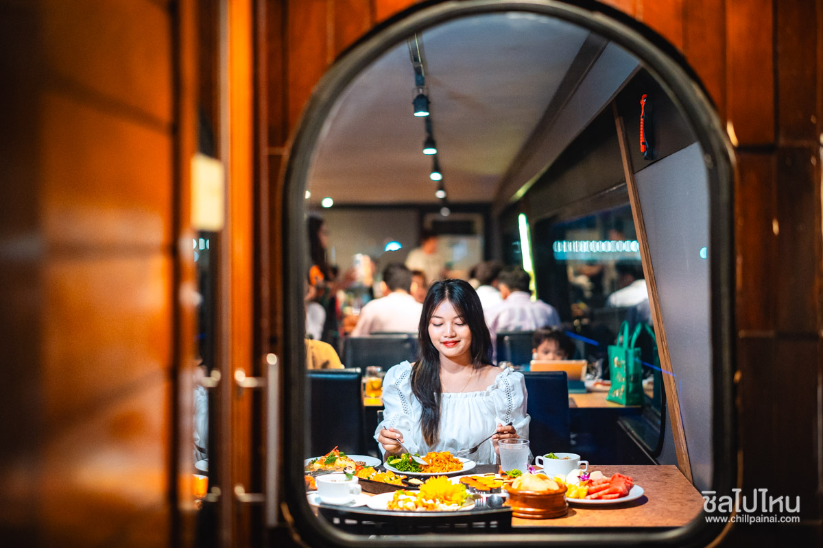 White_Orchid_River_Cruise_Dinner_59