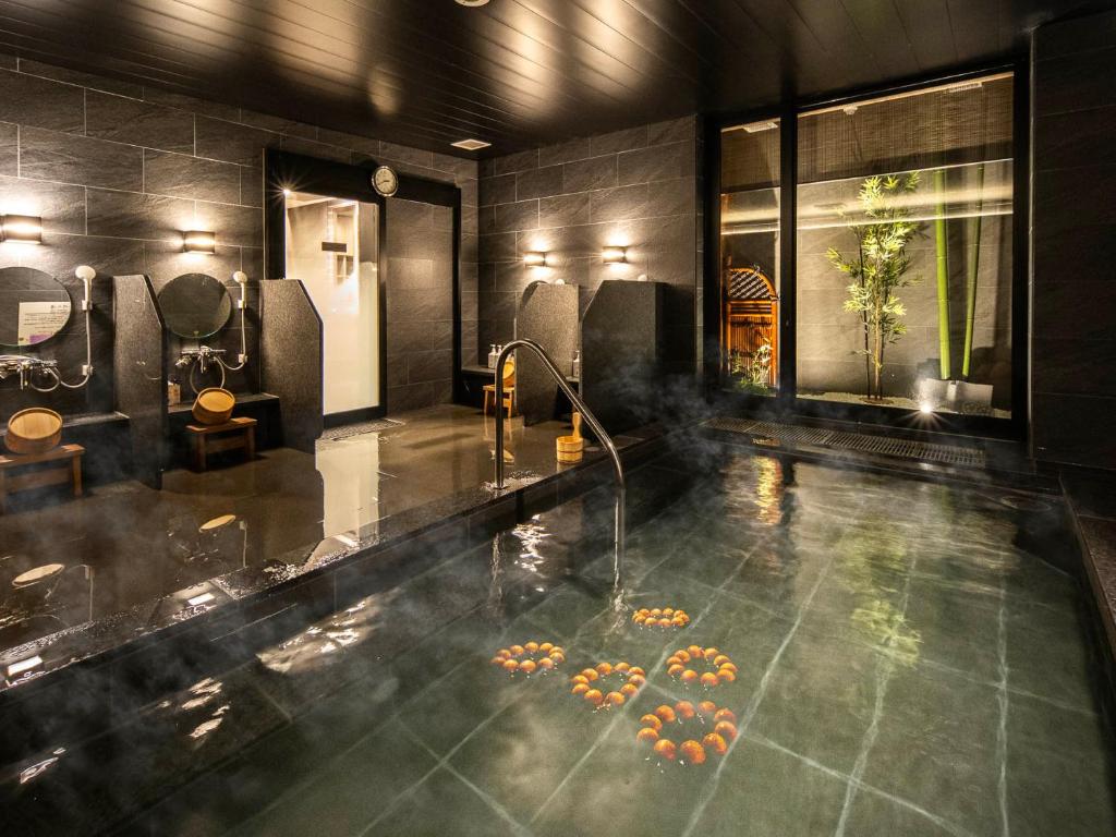 เที่ยวกำแพงหิมะญี่ปุ่นพักที่ไหนดี 20 ที่พักโทยาม่า ใกล้กำแพงหิมะญี่ปุ่น เจแปนแอลป์ เดินทางสะดวก อัปเดตล่าสุด 2569