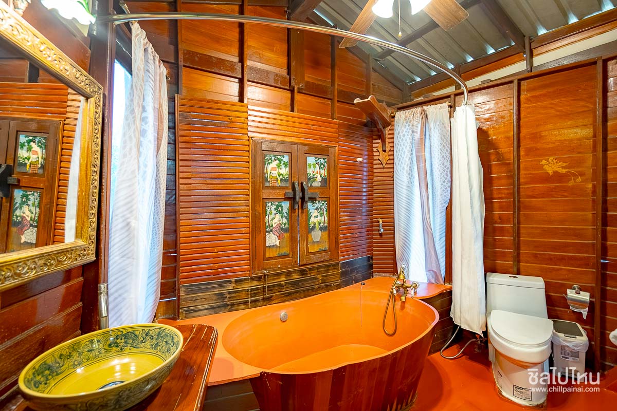 Kaengkrachan_Boathouse_Paradise_Resort_2
