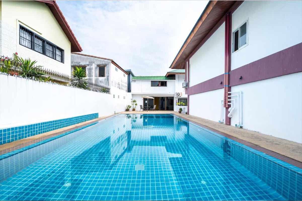 The_President_Hotel_at_Chokchai_4_1