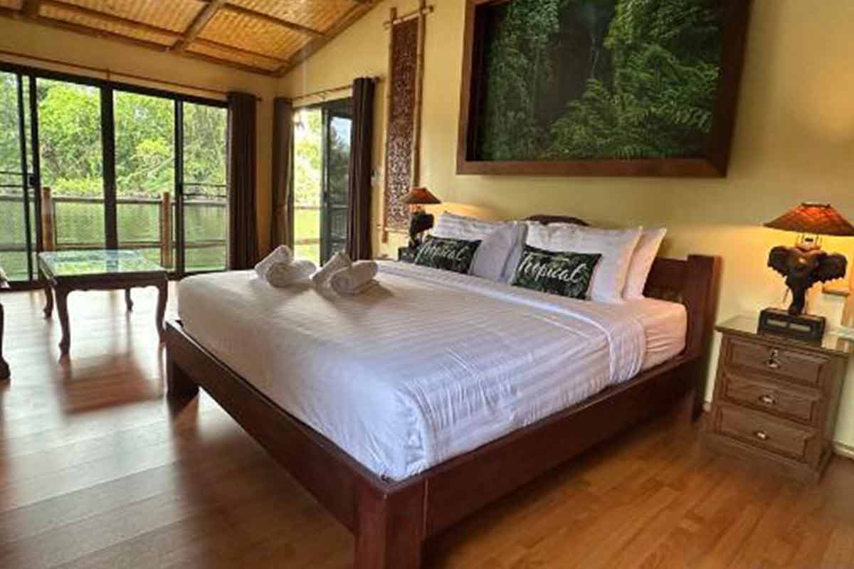 The_Parrot_Inn_Kanchanaburi