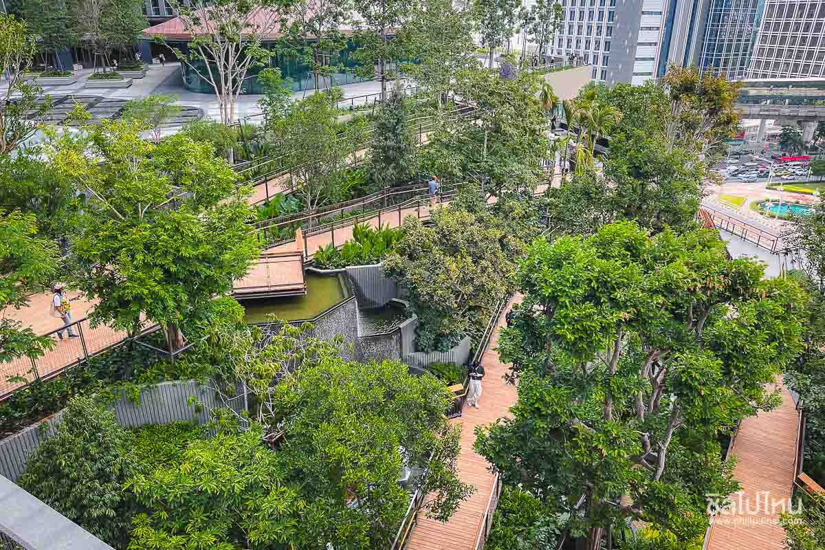 Dusit1