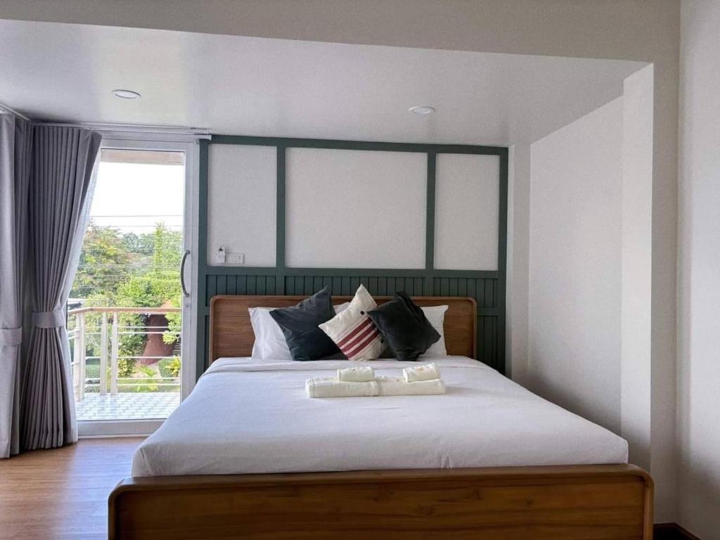 20 บ้านเป็นหลังเขาใหญ่ ปากช่อง ใกล้งานคอนเสิร์ตนั่งเล่น ทองสมบูรณ์คลับ พักยกแก๊ง เดินทางสะดวก อัปเดตใหม่ 2569