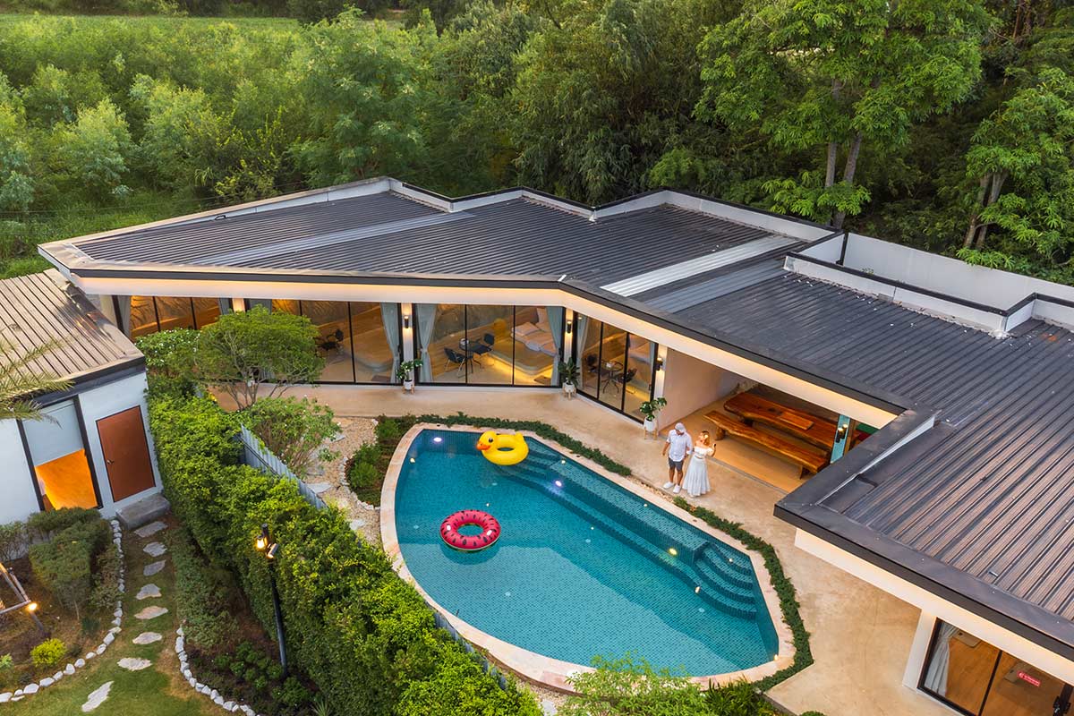 20 บ้านเป็นหลังเขาใหญ่ ปากช่อง ใกล้งานคอนเสิร์ตนั่งเล่น ทองสมบูรณ์คลับ พักยกแก๊ง เดินทางสะดวก อัปเดตใหม่ 2569