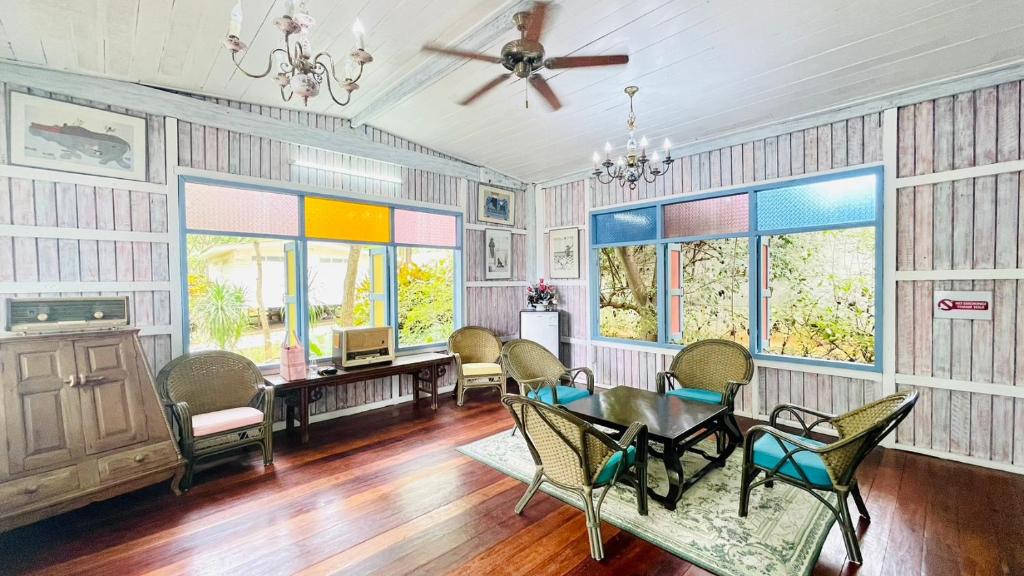 20 บ้านเป็นหลังเขาใหญ่ ปากช่อง ใกล้งานคอนเสิร์ตนั่งเล่น ทองสมบูรณ์คลับ พักยกแก๊ง เดินทางสะดวก อัปเดตใหม่ 2569