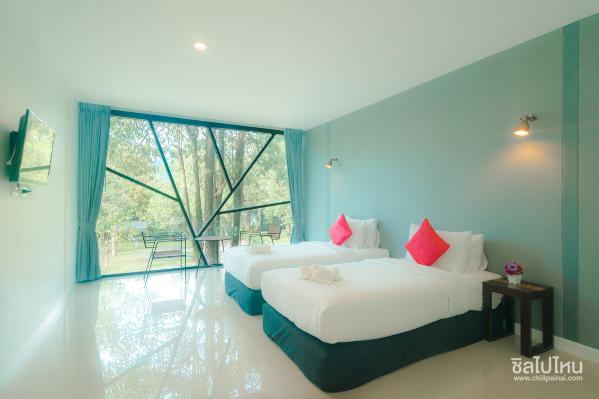 Theforesthome1