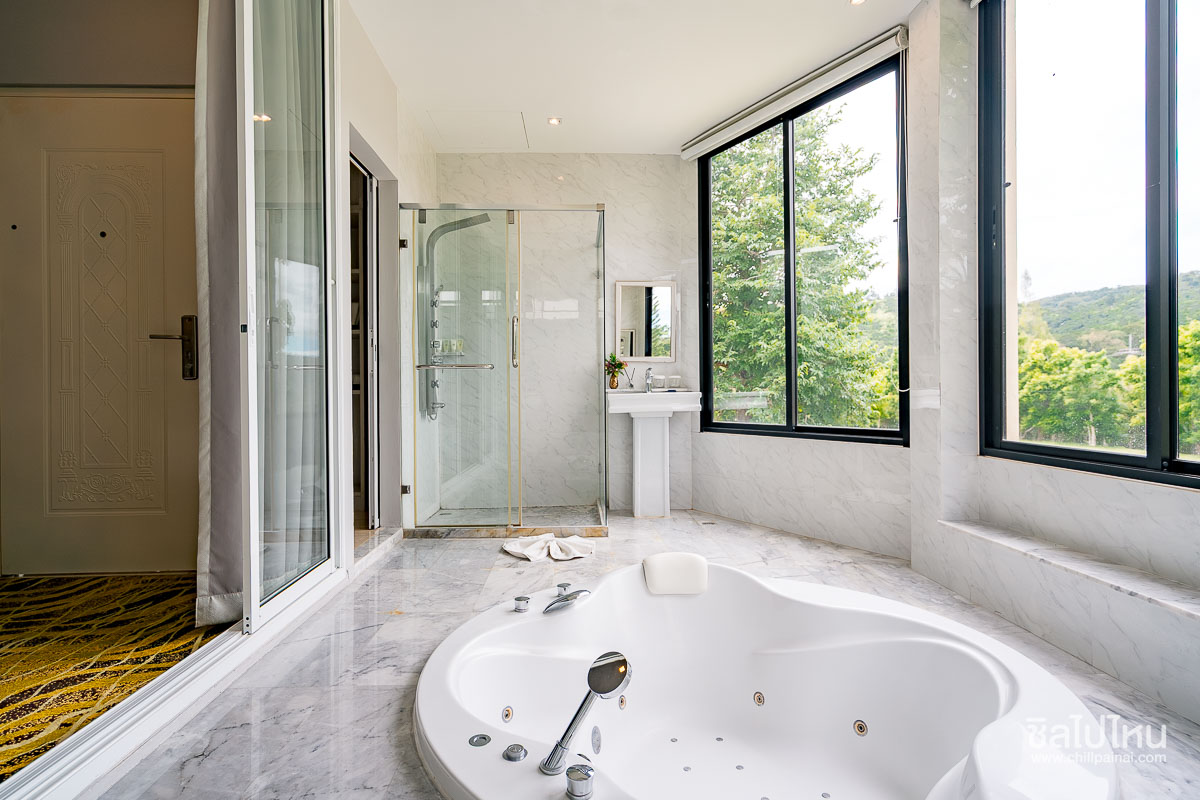 Jupiter_Trevi_Resort_31