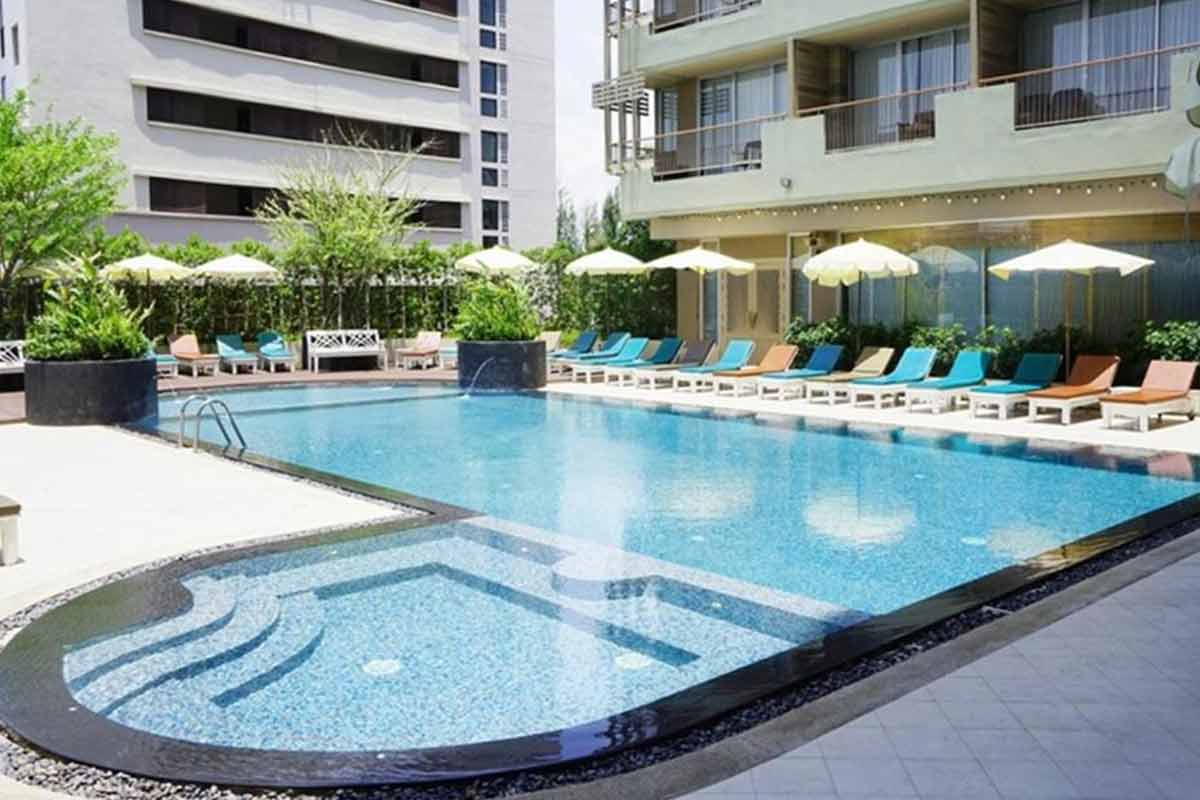 Long_Beach_Cha_Am_Hotel