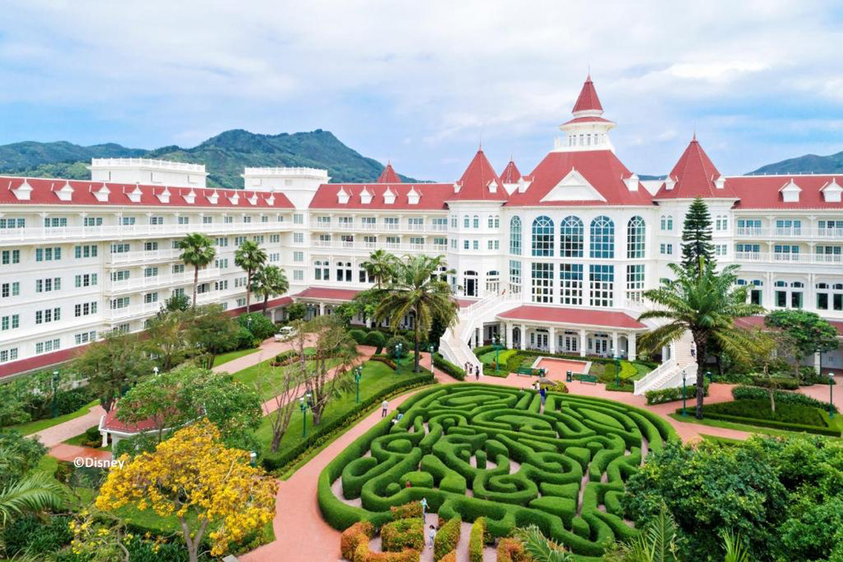 Hong Kong Disneyland Hotel2