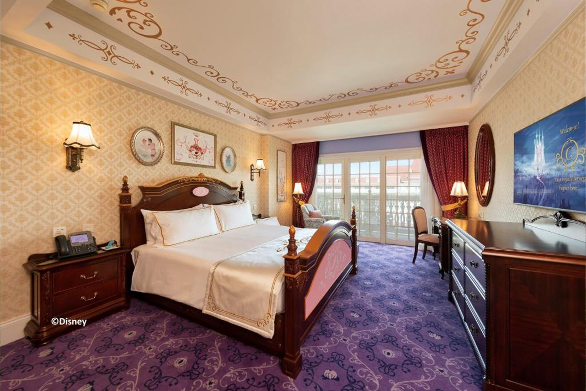 Hong Kong Disneyland Hotel4