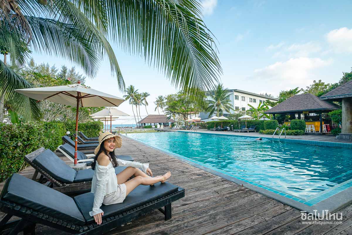 Nana Beach Hotel & Resort3