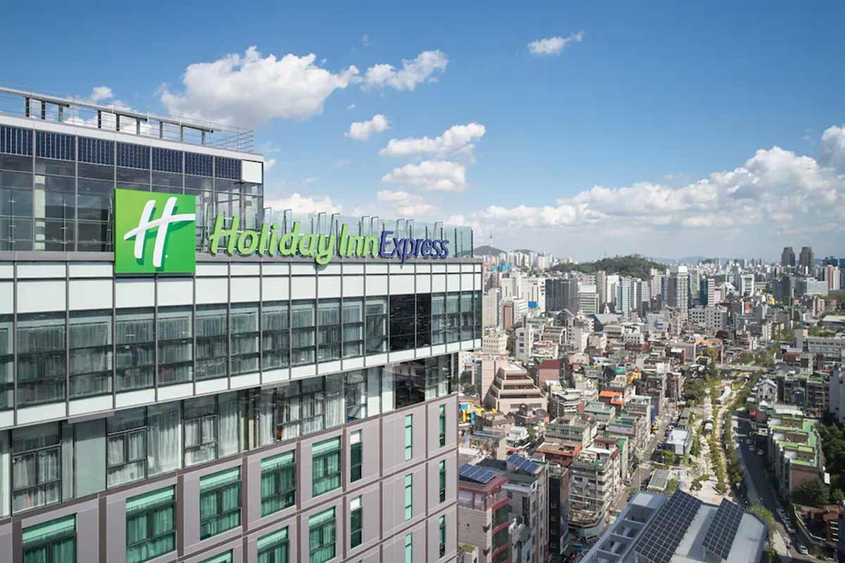 _Holiday_Inn_Express2