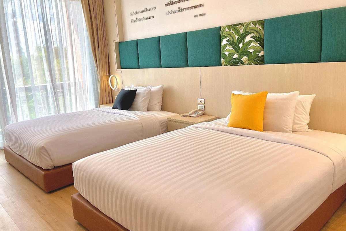 The_Poem_Hotel1